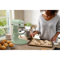 KitchenAid 5KSM60SPXEPT K&uuml;chenmaschine 5,6 L ARTISAN mit Sch&uuml;sselheber Farbe Pistazie - Produktabbildung zur genauen Darstellung des Artikels.