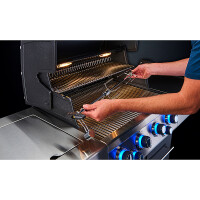 Broil King REGAL Q 490 IR iQue smarter Gasgrill incl. Rotisserie-Set