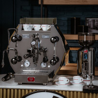 La Pavoni Semi-Professionelle Espressomaschine DIAMANTINA LPSDIG03EU